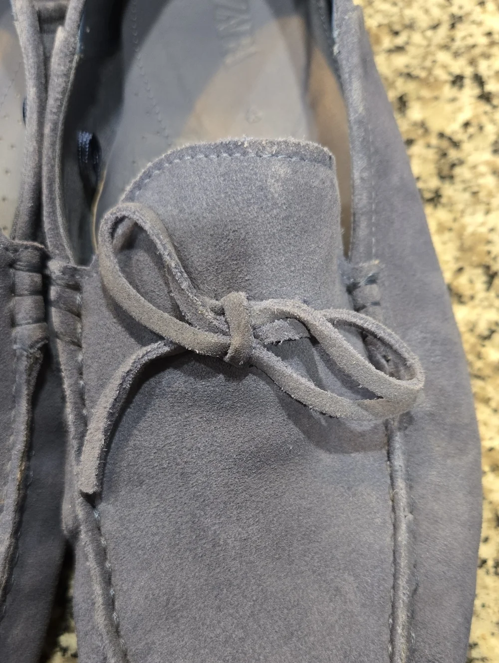 ZARA MEN'S DRIVING MOCCASINS. W/ FRONT TIE BOW DETAIL. SIZE EU 43 = US. 10. BLUE